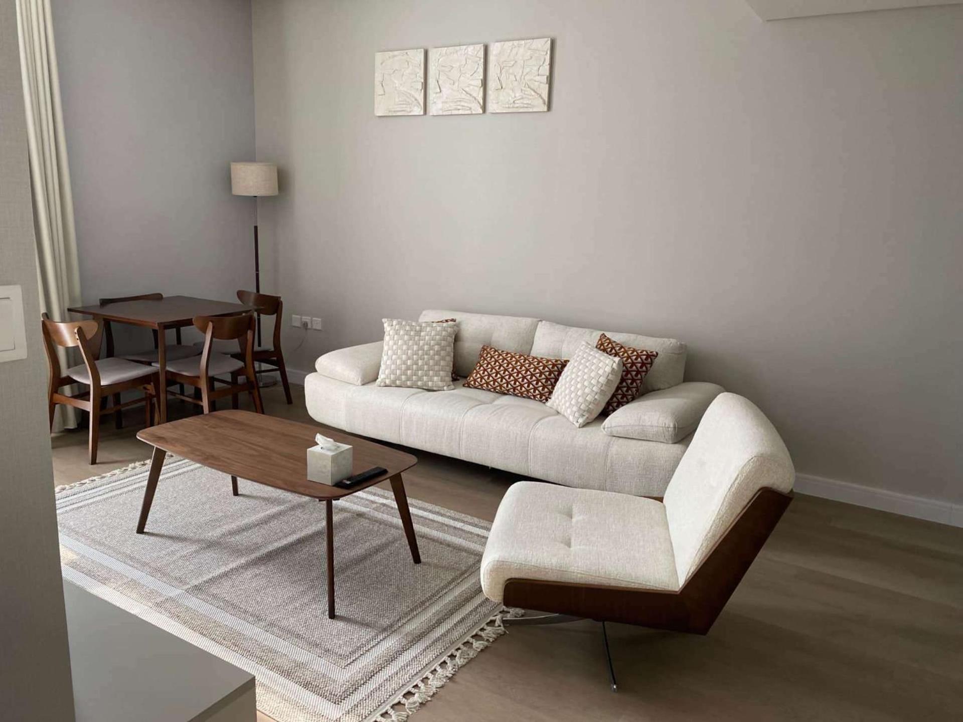 1 Bedroom Luxury By Aj Aljada Apartment